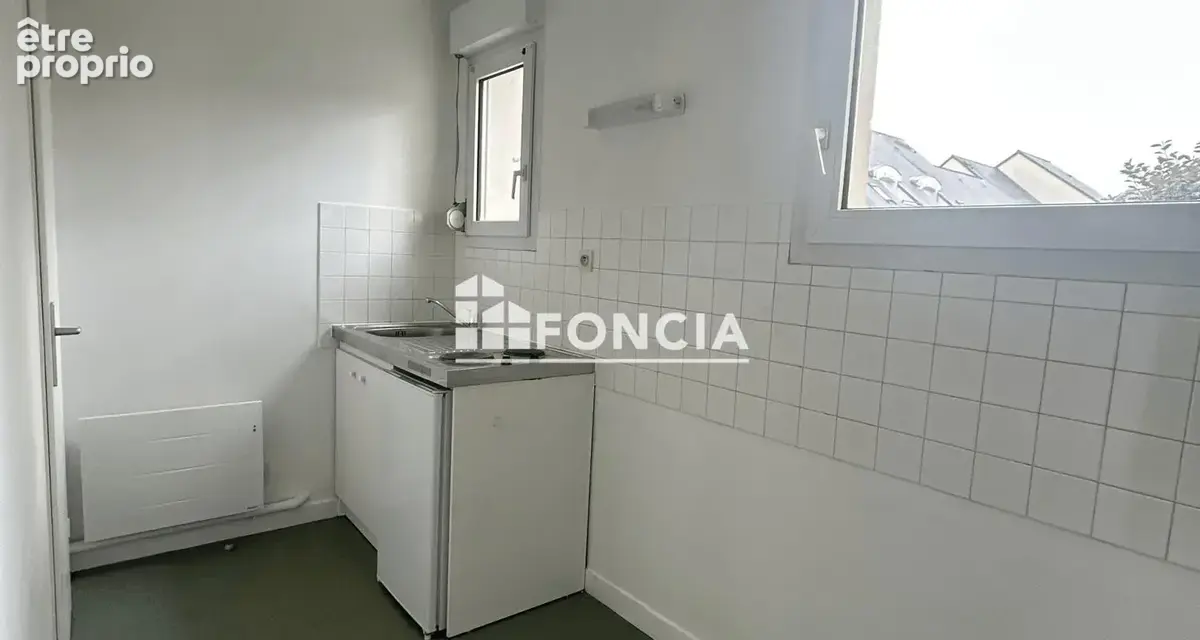 Studio avec parking – Proche gare et tram - photo 3