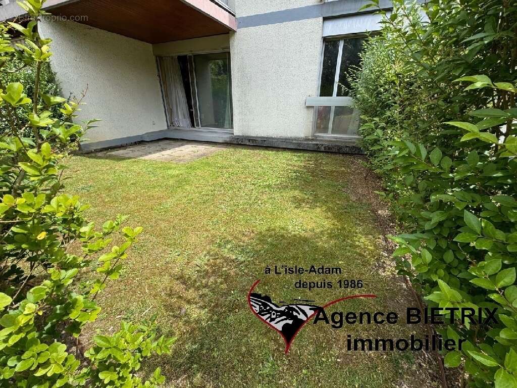 Commerce à L&#039;ISLE-ADAM