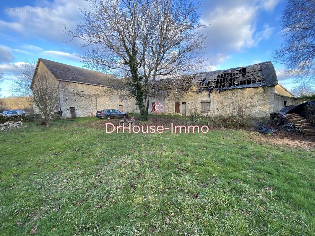 Maison à ARGENTON-SUR-CREUSE