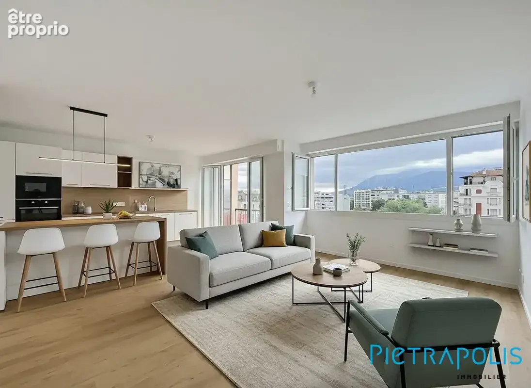 Photo Appartement à Annecy au prix de 474 000€