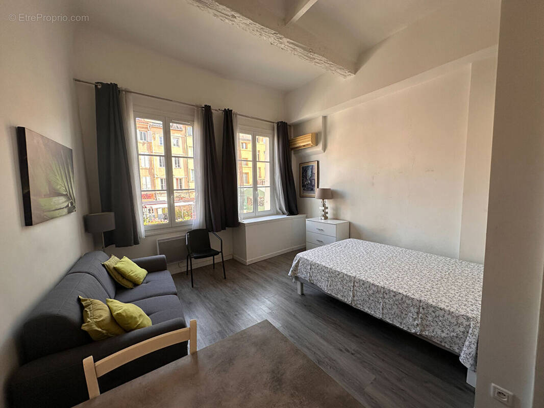 Appartement à AIX-EN-PROVENCE