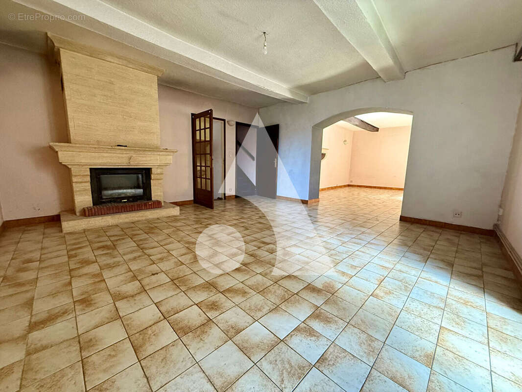 Maison à NAIVES-ROSIERES