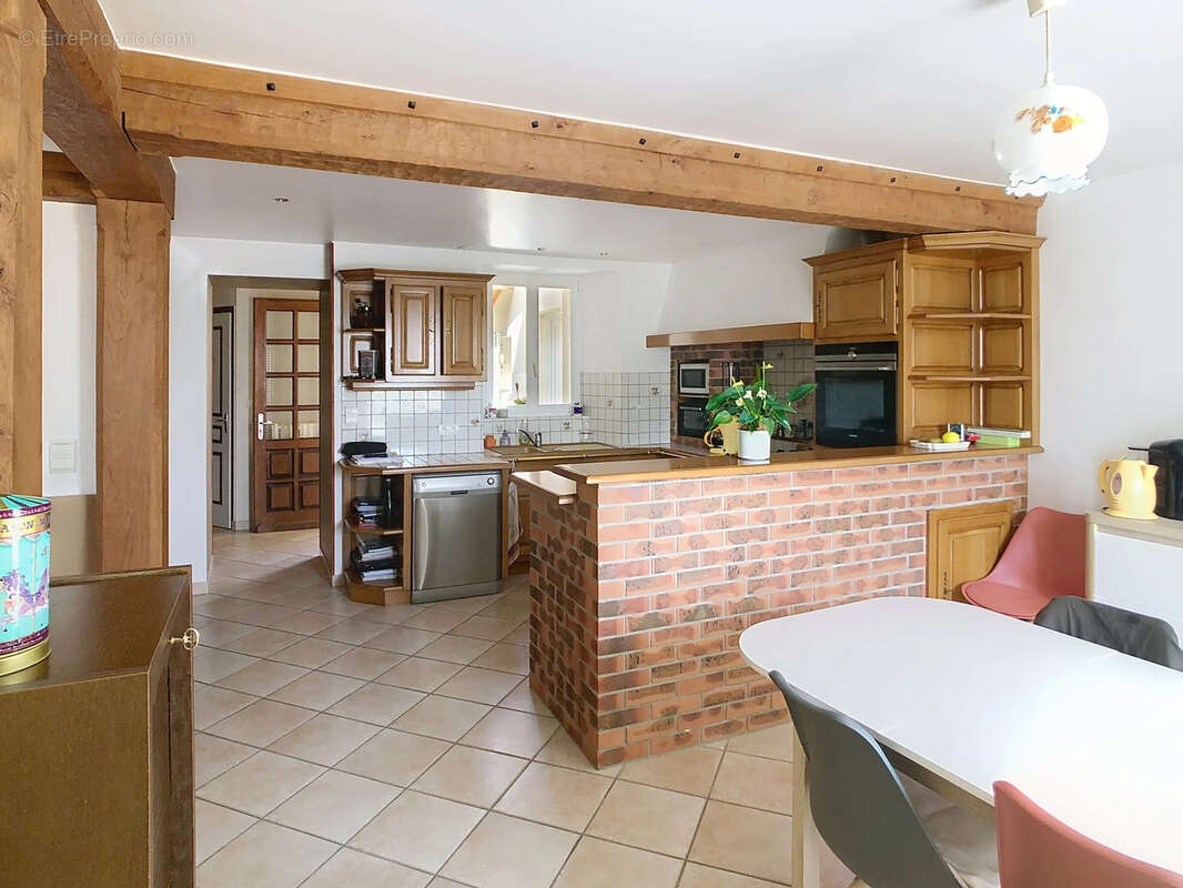 Maison à TOURVILLE-SUR-SIENNE