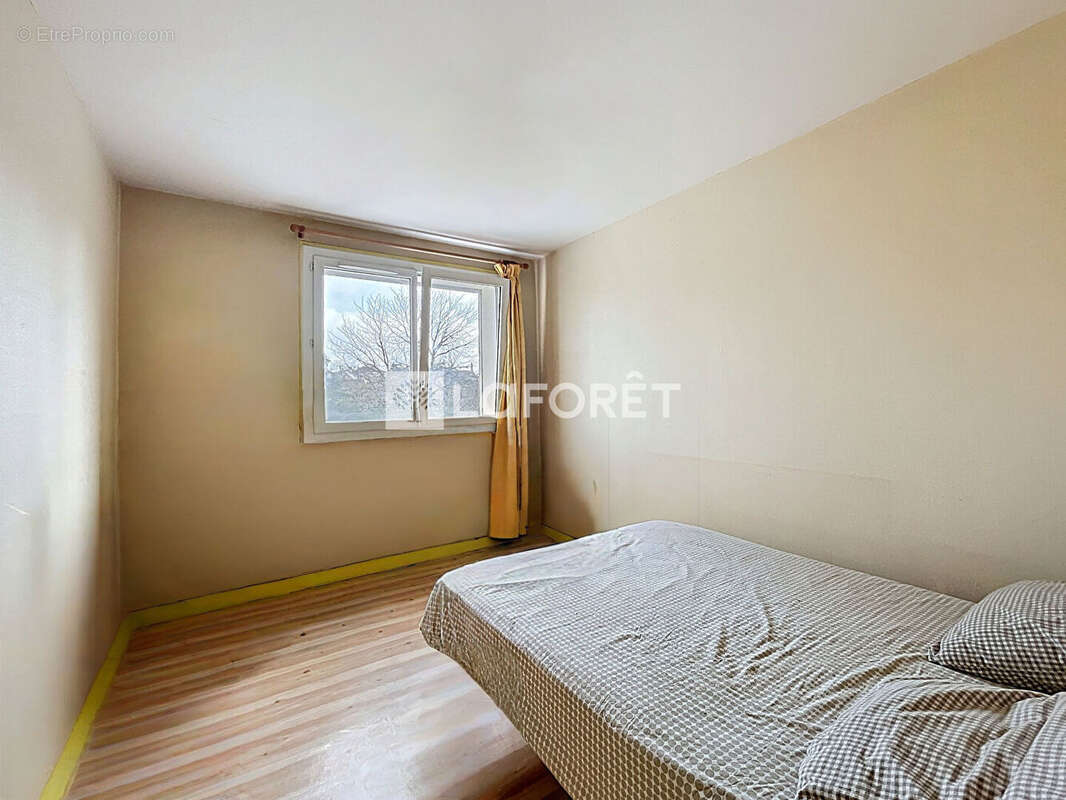 Appartement à SAINT-MICHEL-SUR-ORGE