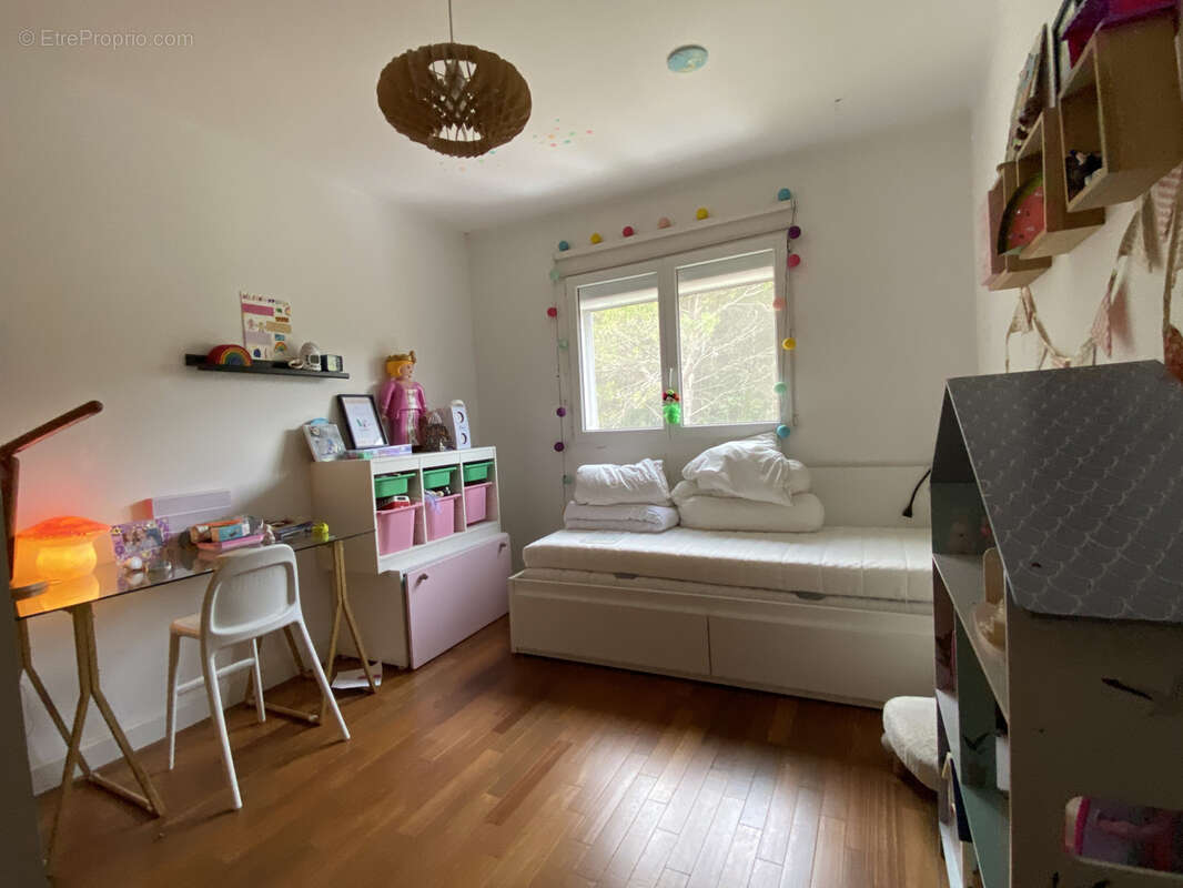 Maison à LA VALETTE-DU-VAR