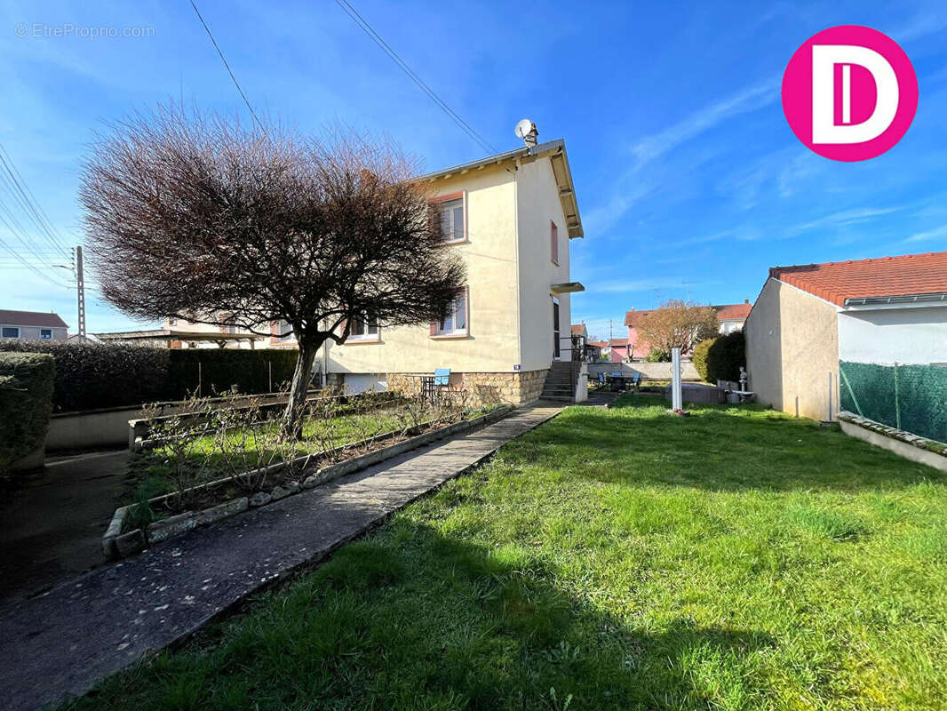 Maison à CONFLANS-EN-JARNISY