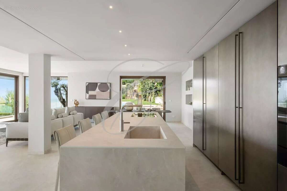 Maison à ROQUEBRUNE-CAP-MARTIN