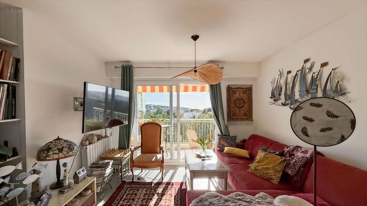 Appartement à SAINT-RAPHAEL