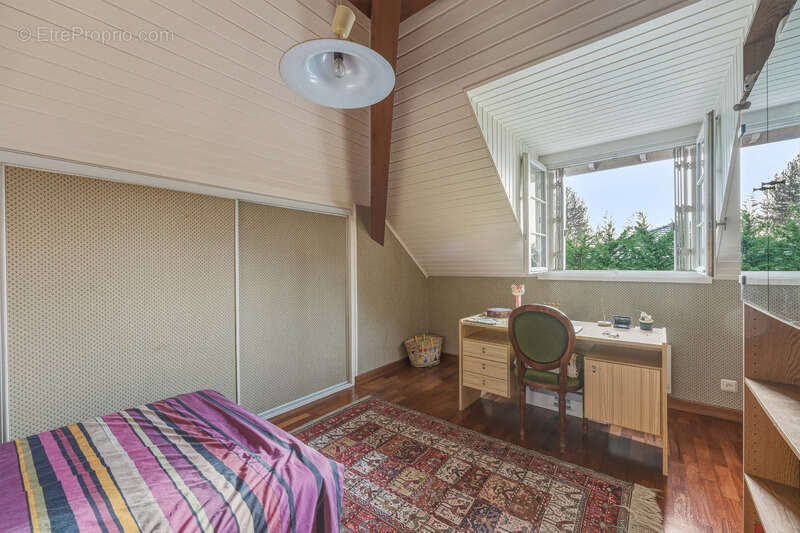 Maison à PREVESSIN-MOENS