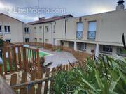 Appartement à SAINT-LOUP-LAMAIRE