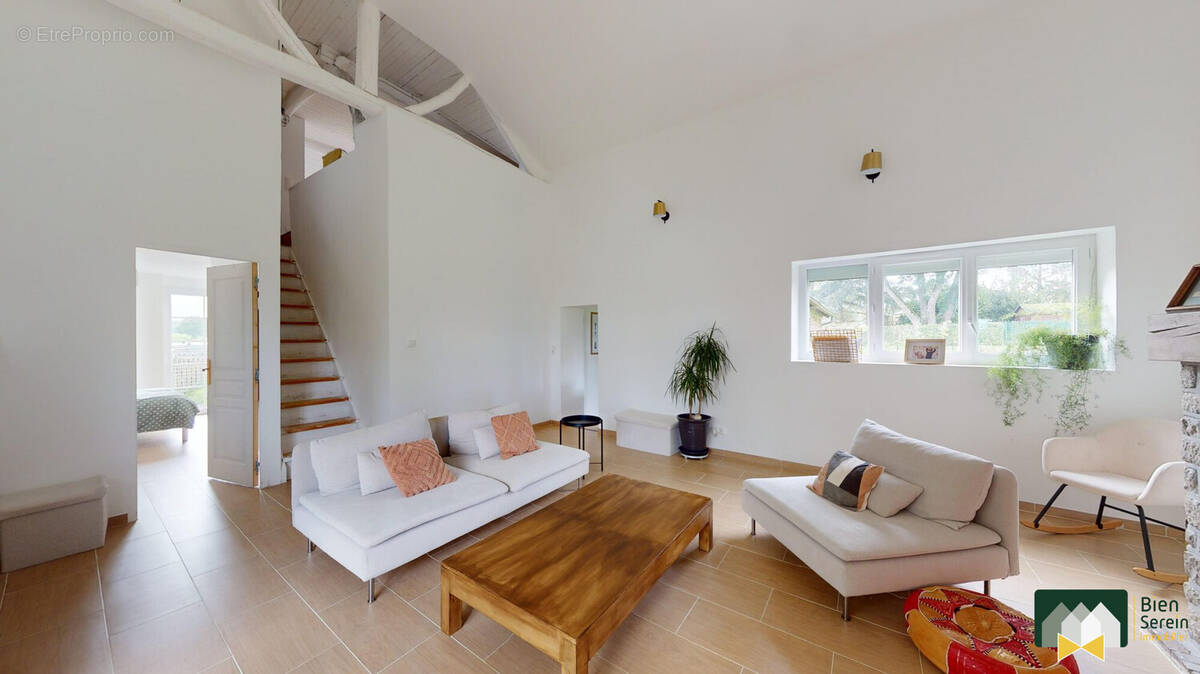 Maison à COURVILLE-SUR-EURE