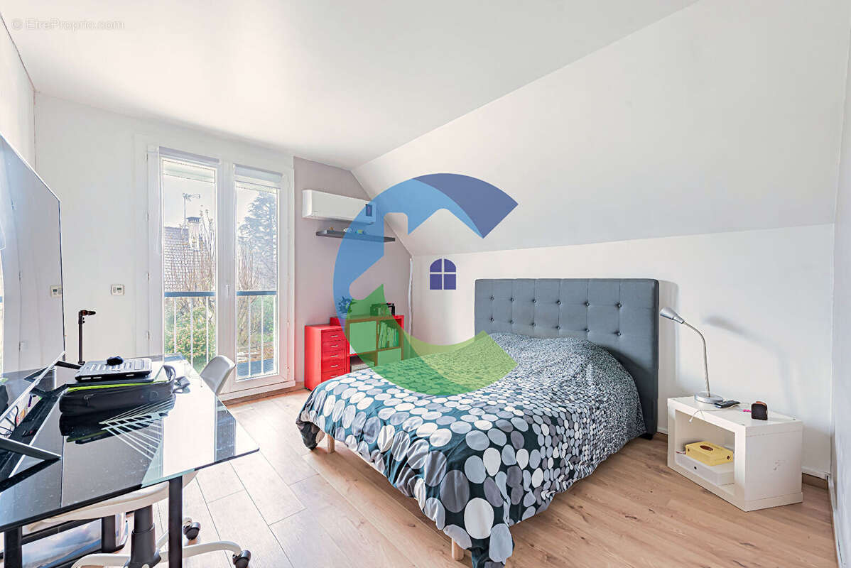 Maison à BALLAINVILLIERS