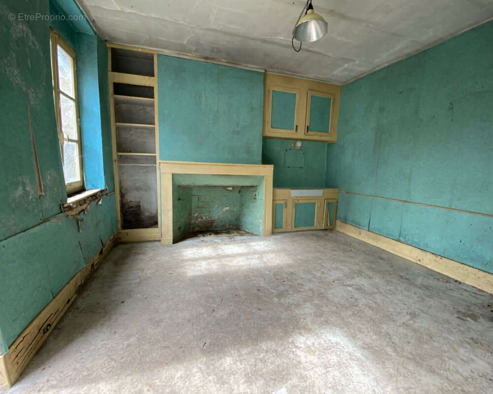 Maison à COEUVRES-ET-VALSERY