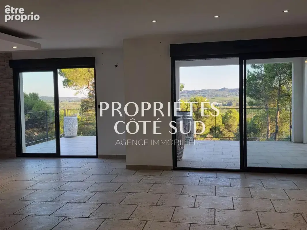 Dans un cadre privilegié avec vue panoramique - photo 3