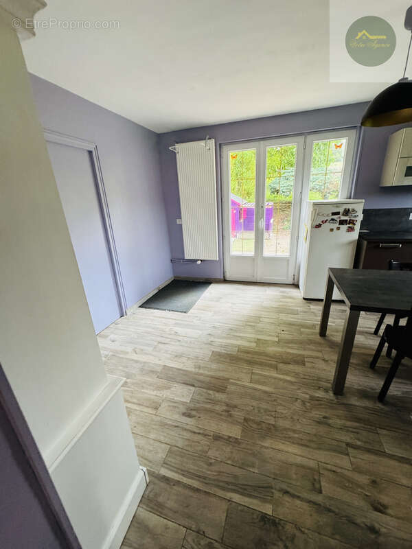 Maison à VOULX