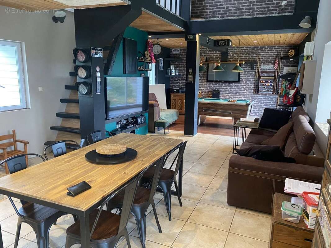 Maison à QUESTRECQUES