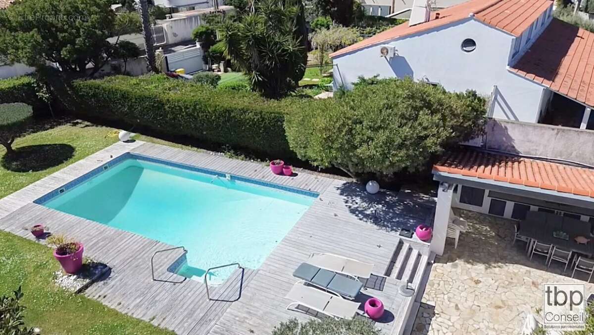 Maison à MARSEILLE-8E