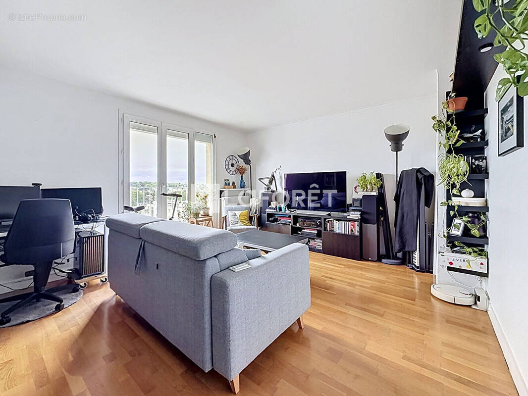 Appartement à BOURG-LA-REINE