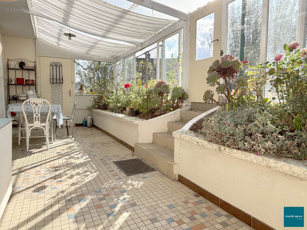 Maison à EQUEURDREVILLE-HAINNEVILLE