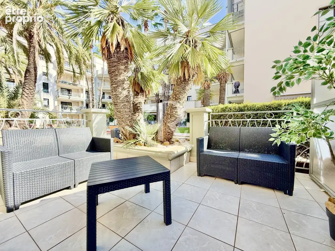 Appartement à HYERES