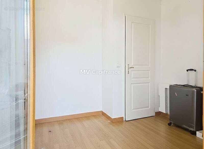 Maison à CRANVES-SALES