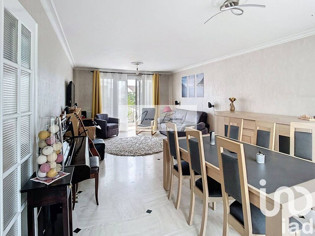 Photo 1 - Maison à BRY-SUR-MARNE