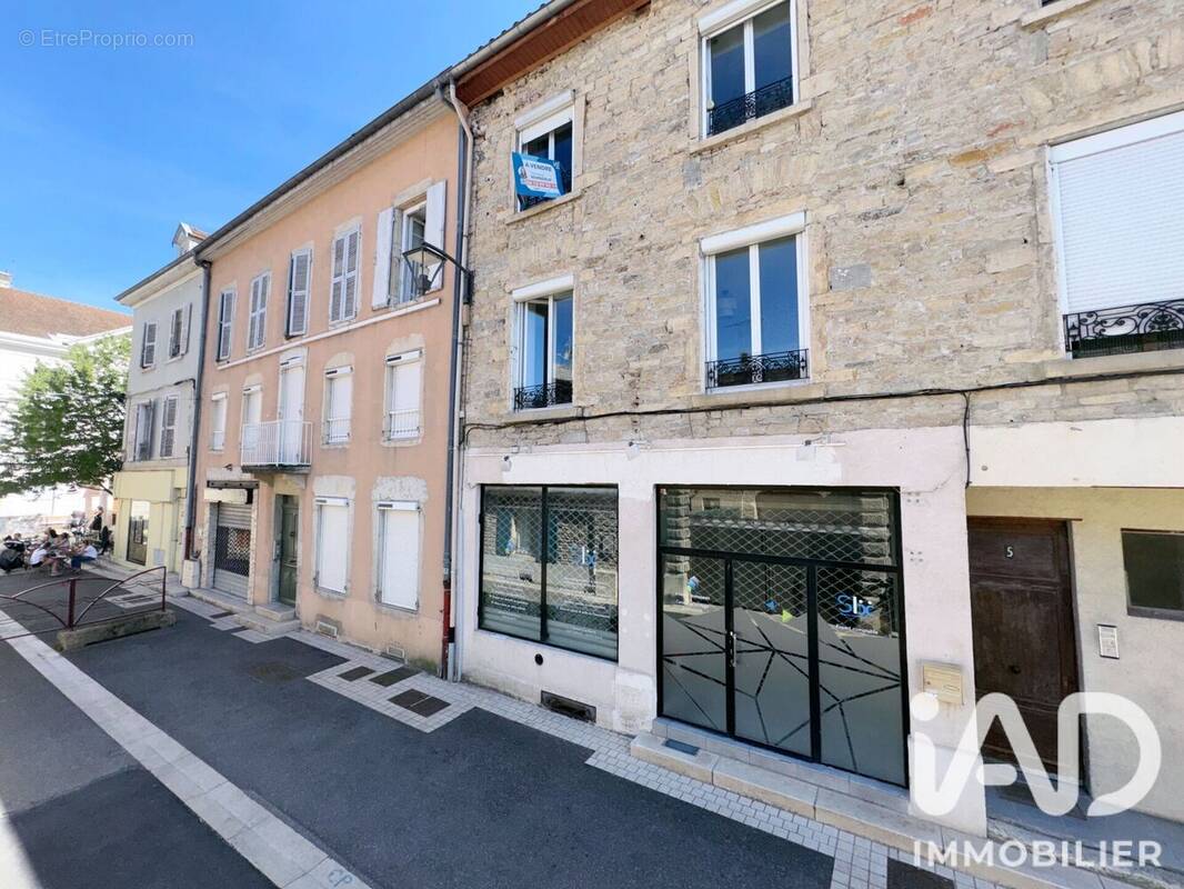 Photo 1 - Appartement à BOURGOIN-JALLIEU