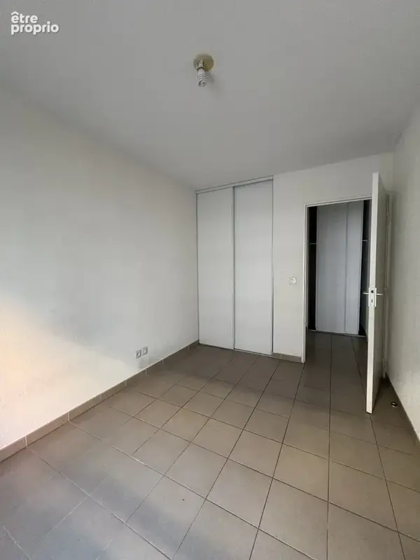 T3 avec grand balcon et parking   Marseille 15ème - photo 6