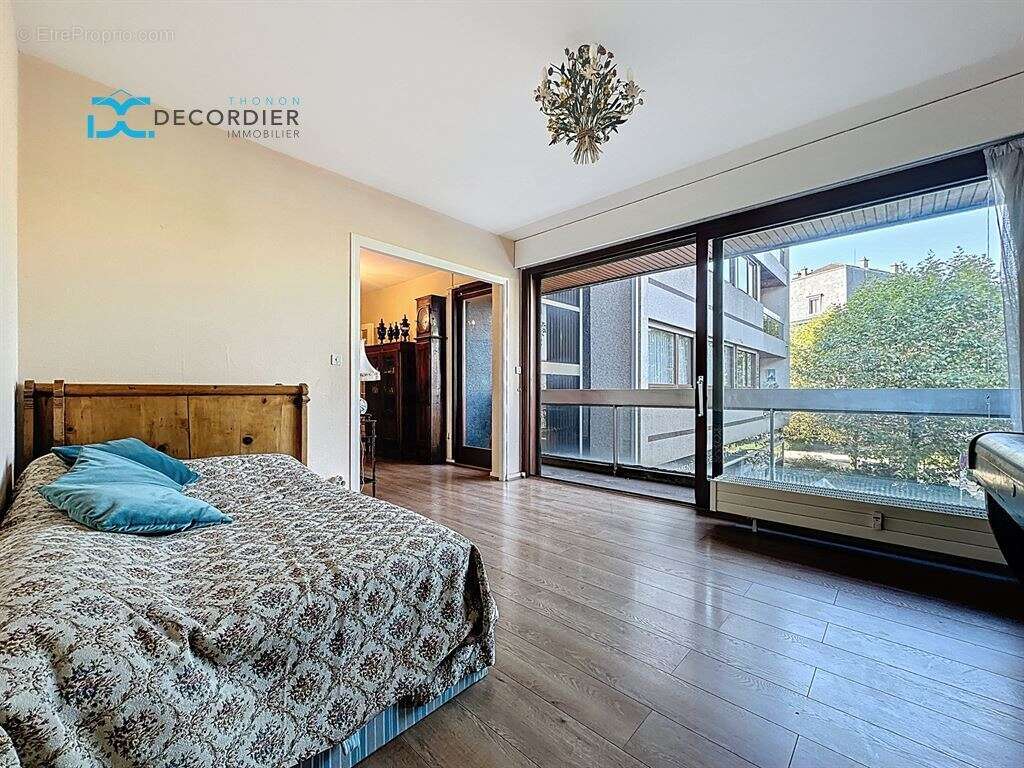 Appartement à THONON-LES-BAINS