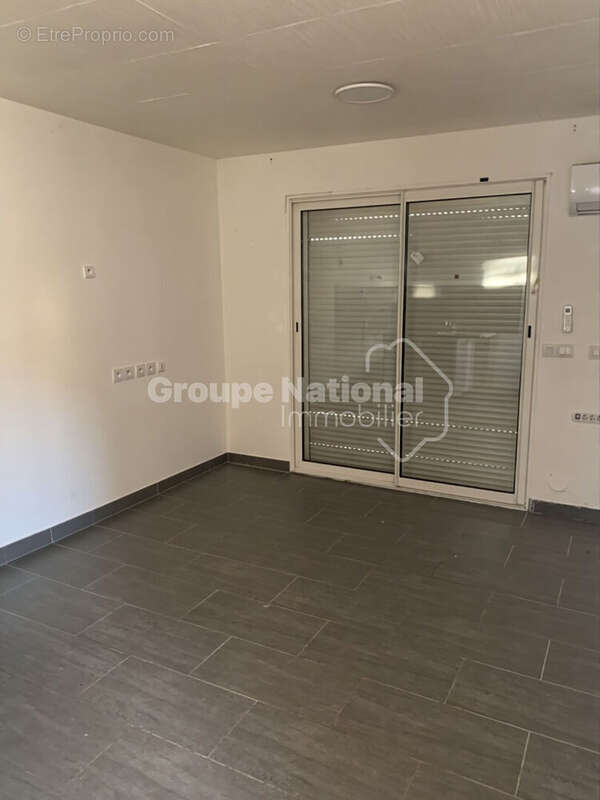 Appartement à LE ROVE