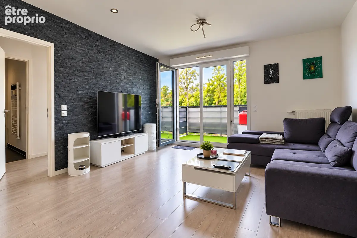 Photo Appartement à L'etang-La-Ville au prix de 279 000€