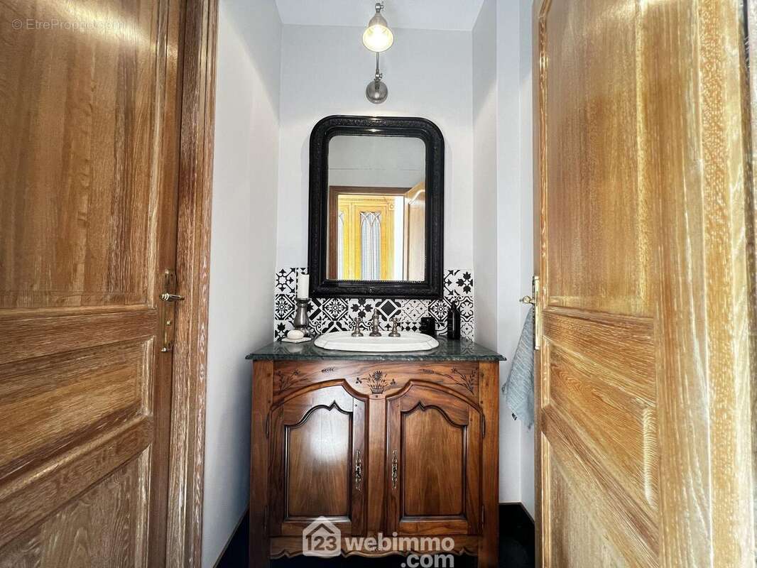 Maison 190 m² à Thiais  - photo 23