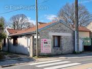 Maison à ONCY-SUR-ECOLE