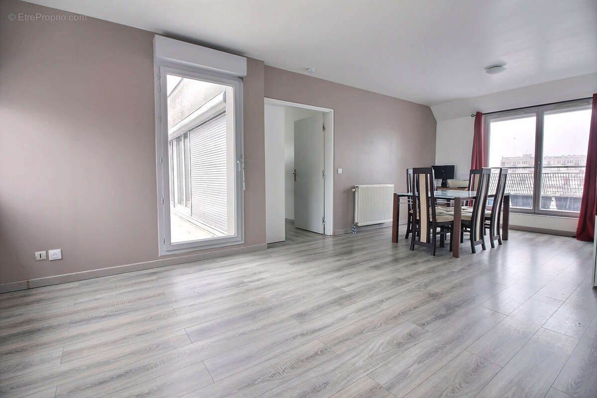 Appartement à SAINT-OUEN