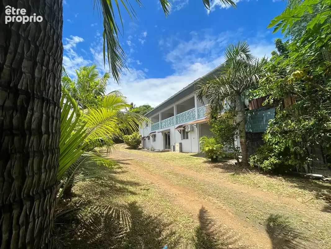 Photo Appartement à Saint-Benoit au prix de 409 000€