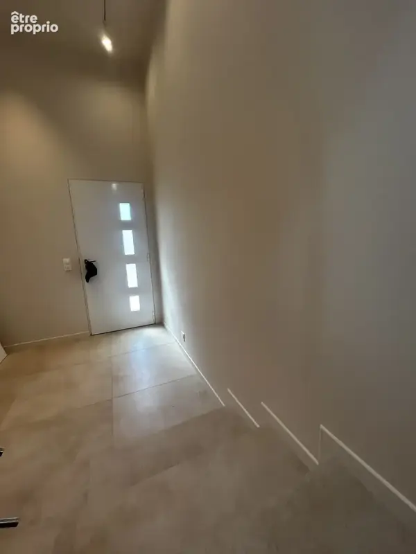 Triplex 73 m2 avec terasse de 10m2 et place de stationnement - photo 3