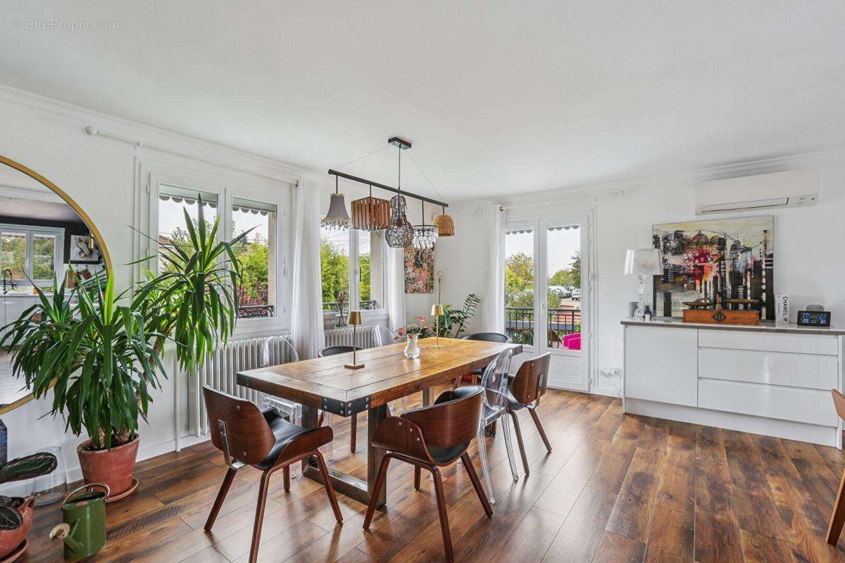 Maison à CALUIRE-ET-CUIRE