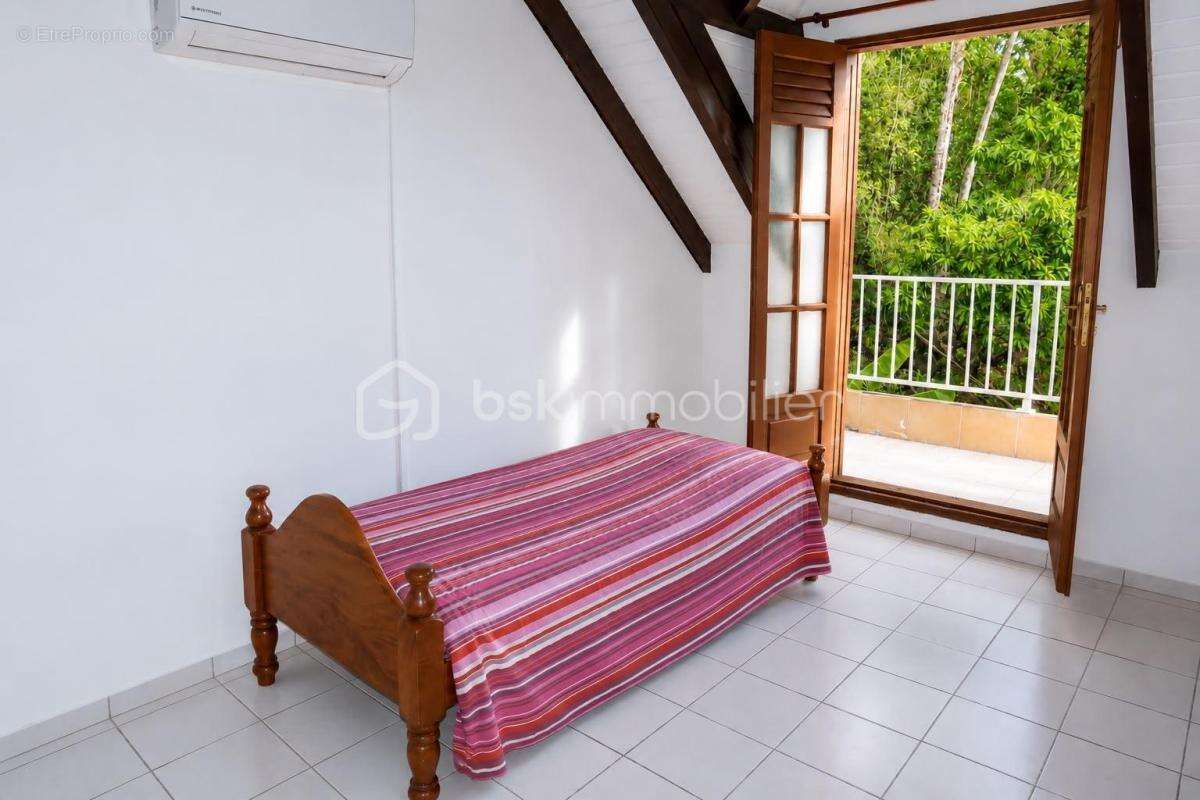 Maison à DESHAIES