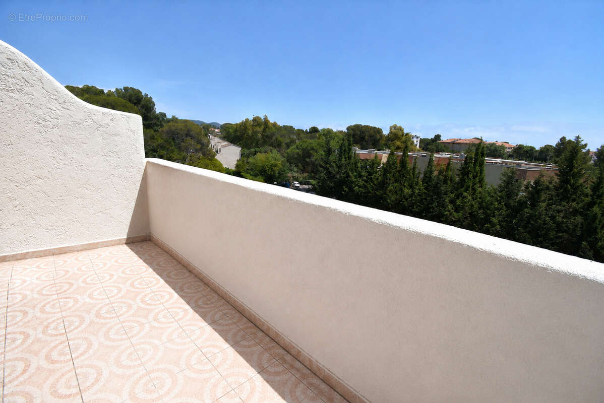 Appartement à SAINT-RAPHAEL