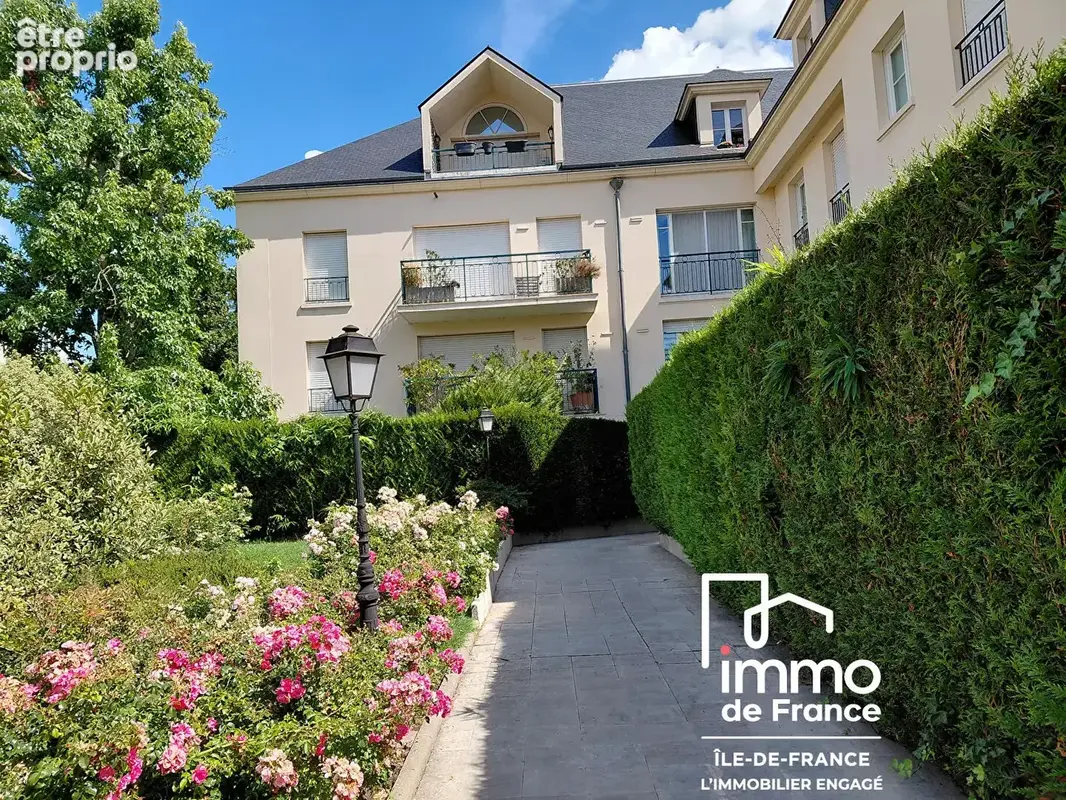 Appartement à VERSAILLES