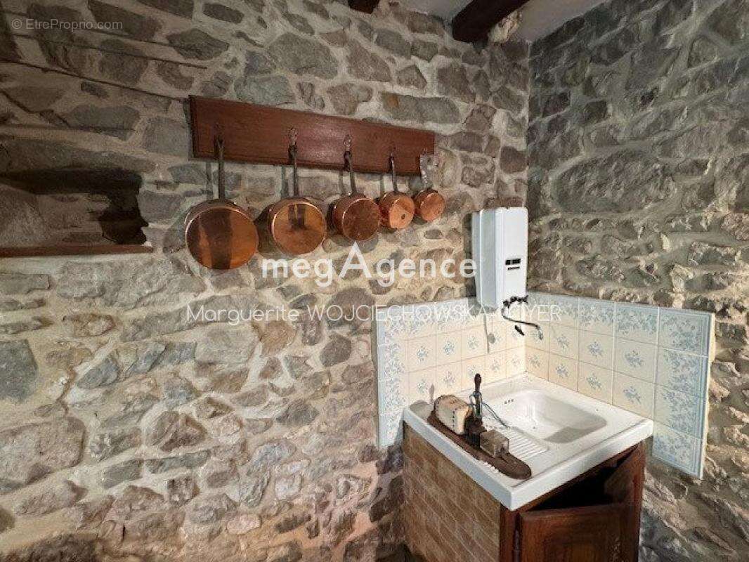 Maison à FRESNAY-SUR-SARTHE