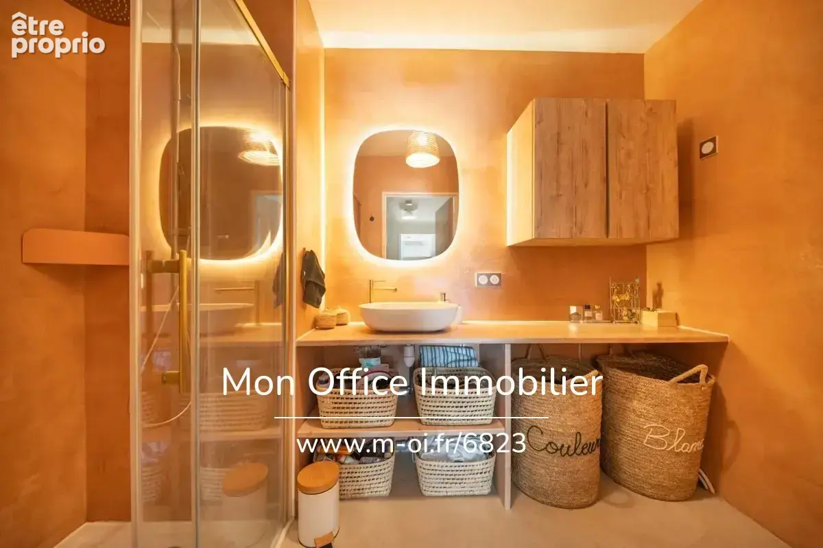 Référence : 6823-JDO. - Appartement lumineux avec jardin de 130 m² et place double en sous-sol - photo 8