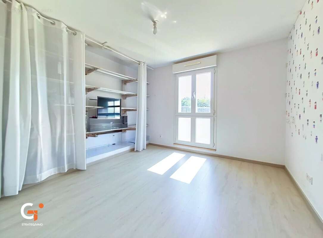 Pavillon 5 chambres - BOSGOUET - photo 8