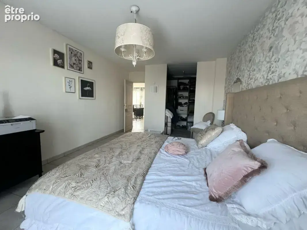 Maison avec extérieur - photo 9