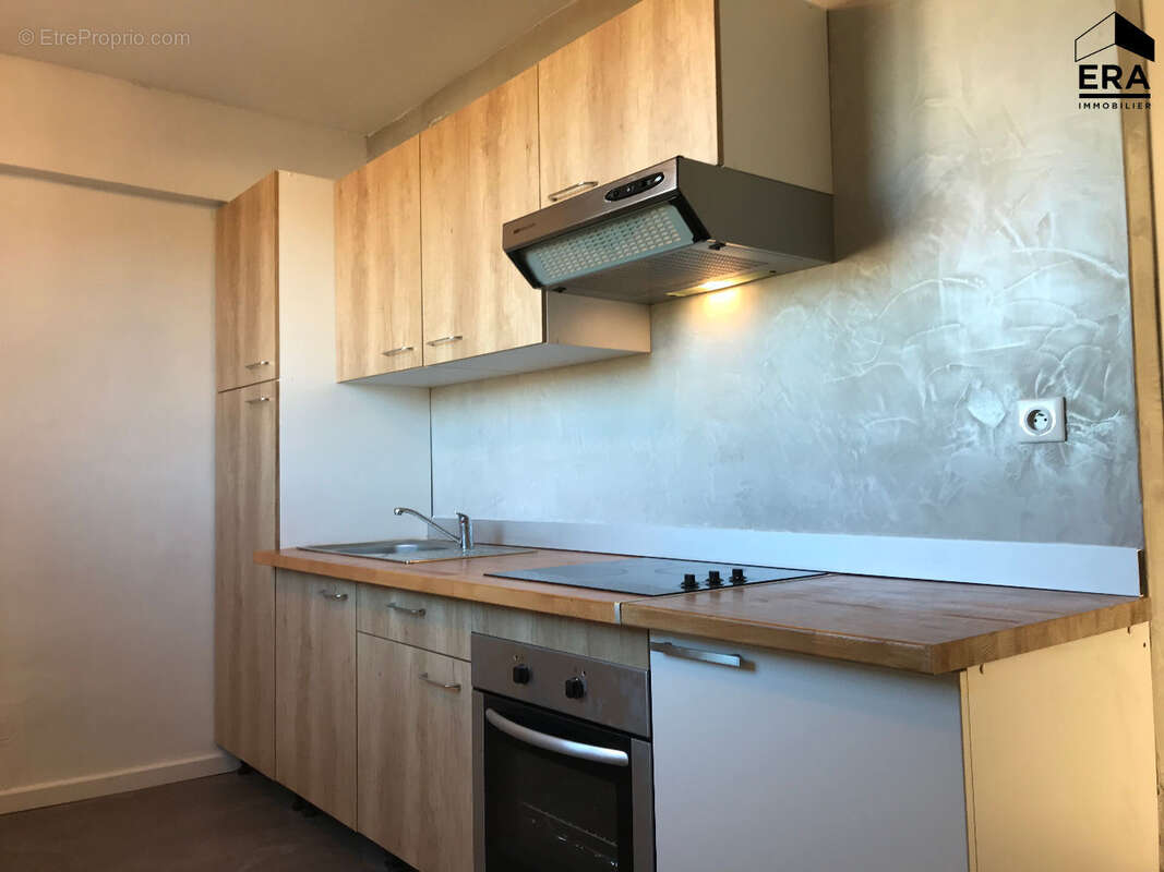 Appartement à VALLAURIS