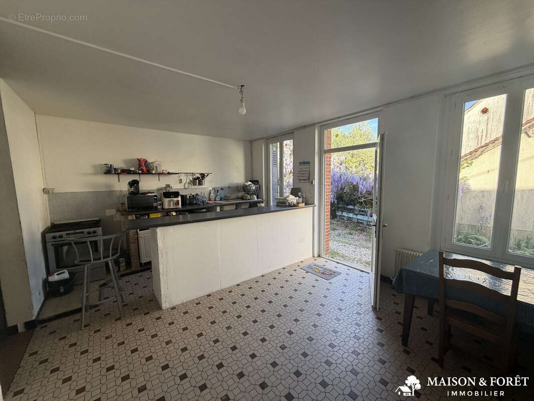 Maison à SAINT-MARTIN-SUR-OCRE