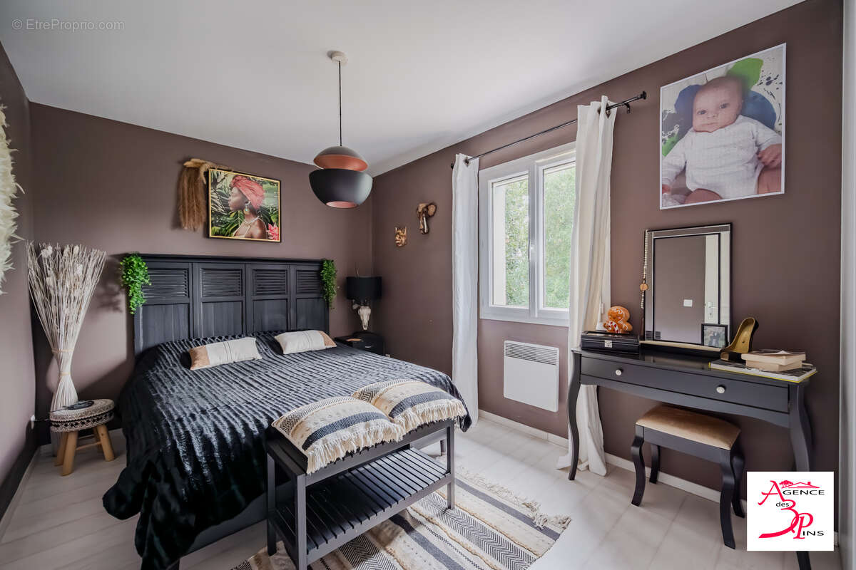 Maison 90 m² à Pierrefeu-Du-Var  - photo 6