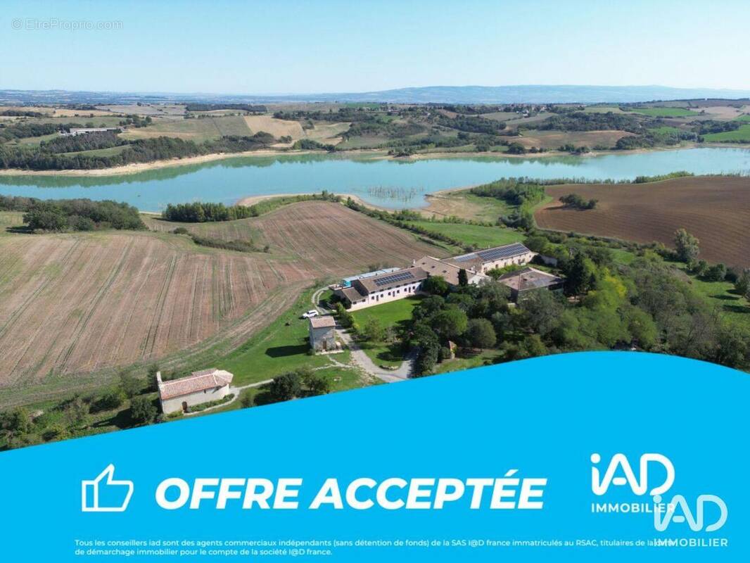 Photo 1 - Commerce à CASTELNAUDARY