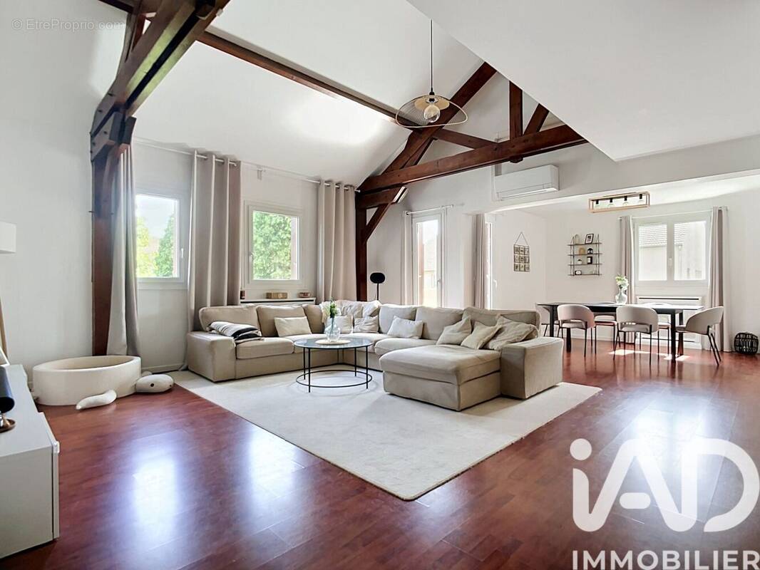 Photo 1 - Appartement à PONTAULT-COMBAULT