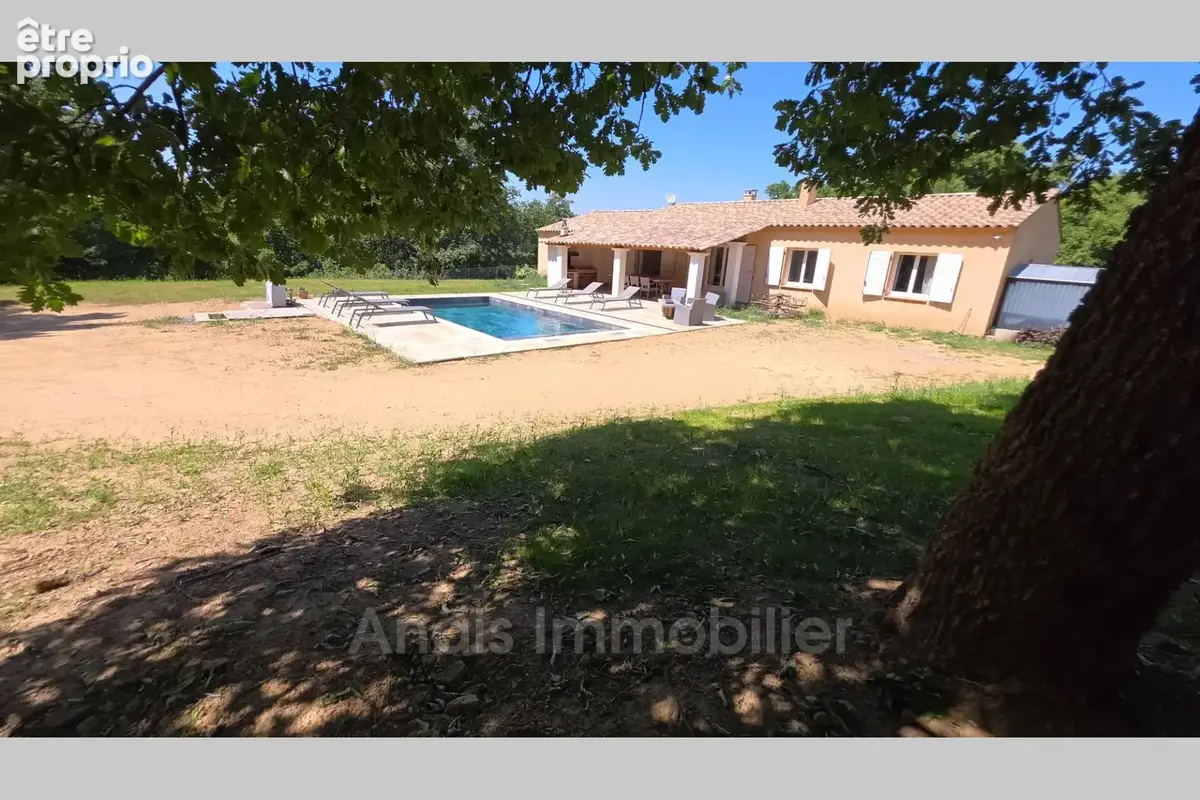 Maison à LA GARDE-FREINET